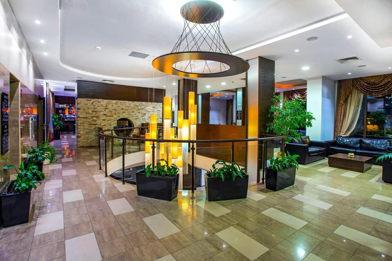 Murite Park Hotel Razlık Dış mekan fotoğraf